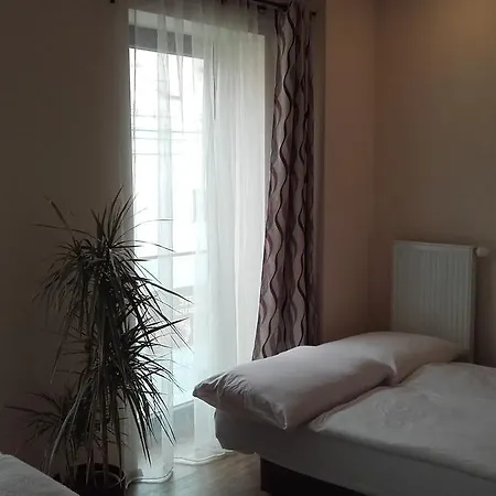 Apartman Livingstone - Roudna 比尔森