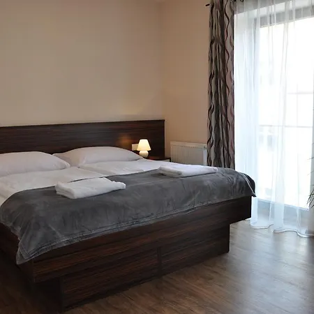 公寓 Apartman Livingstone - Roudna