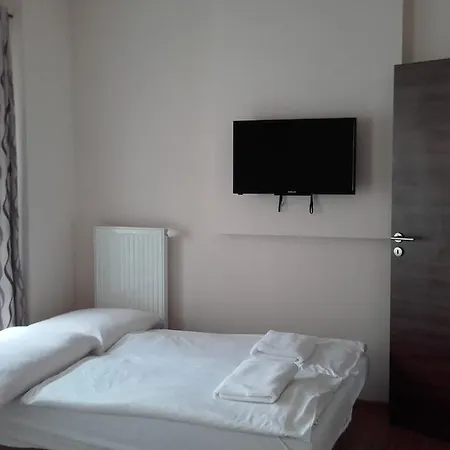 Apartman Livingstone - Roudna * 比尔森