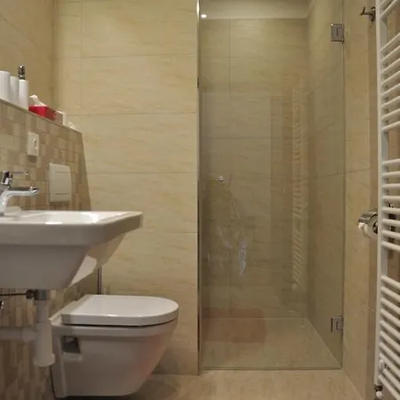 Apartman Livingstone - Roudna 比尔森