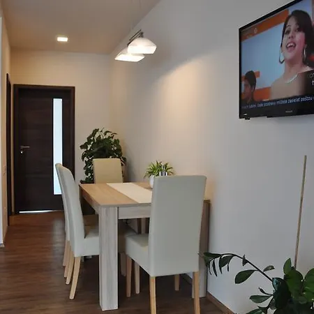 公寓 Apartman Livingstone - Roudna